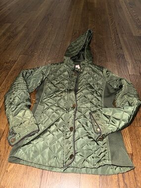 Quilted Hooded Jacket - Olive Green